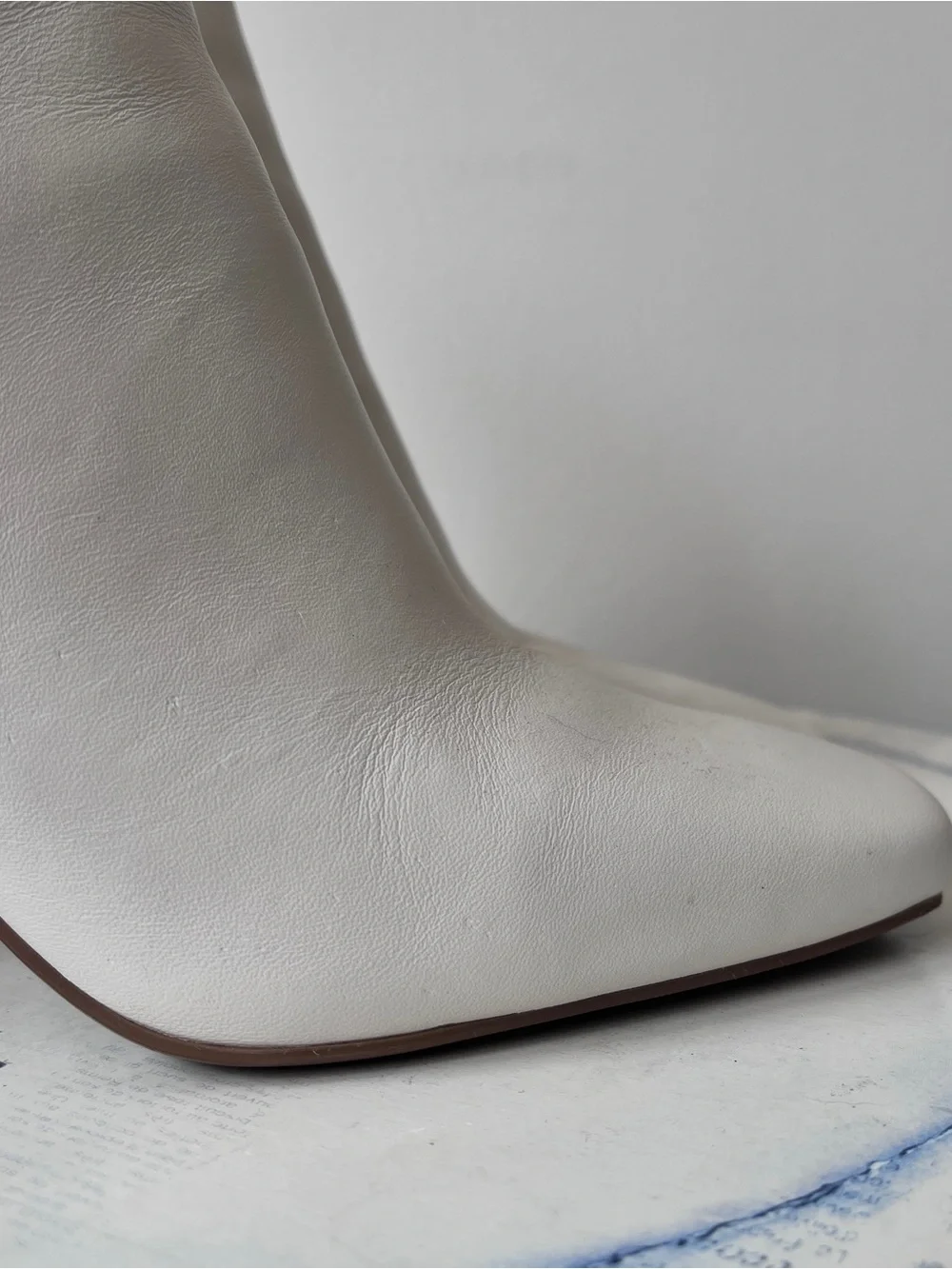 Marc Fisher NEBULA Bone White Leather Square-Toe Women’s Ankle Heeled Boots 8